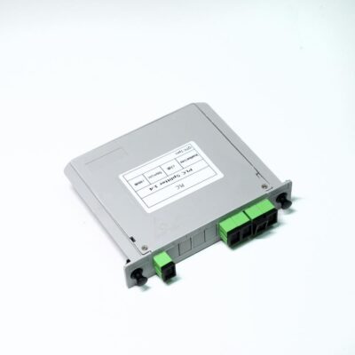 Fiber Splitter Green 4-Way – Distributes fiber optic signal to four outputs.
